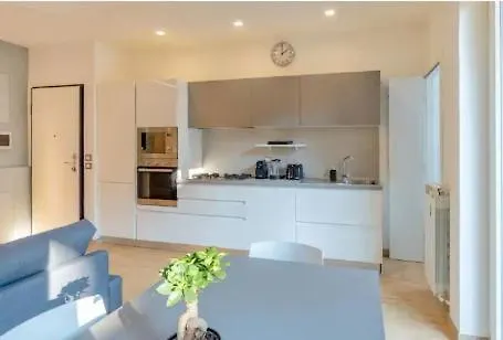 I Host Apartment - Cadibona 16 Mailand 0*,
