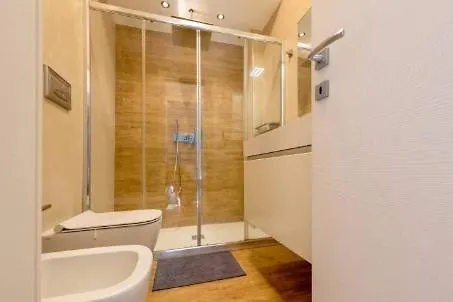 I Host Apartment - Cadibona 16 Mailand Italien
